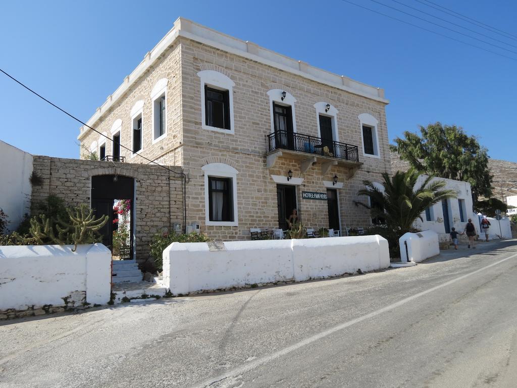 Hotel Fanivevisgarden Folégandros Exterior foto